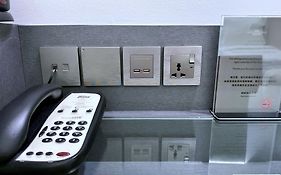 Bliss Hotel Singapore